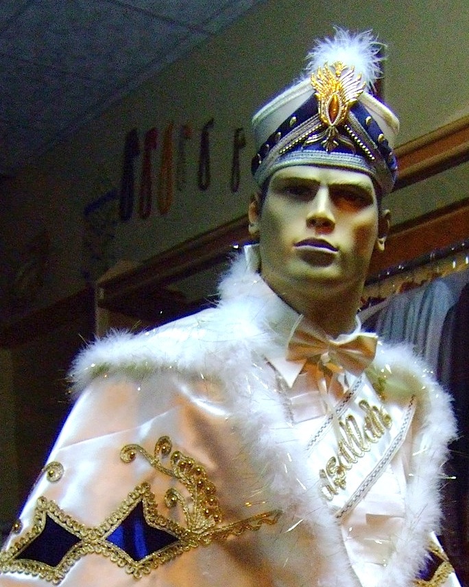 Adult Circ Mannequin copy