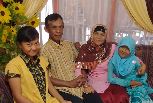 Eti's family (minus her son)