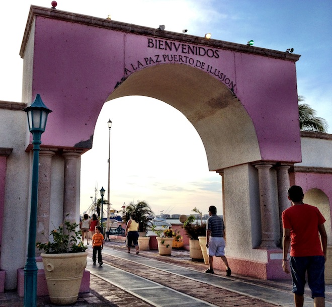 La Paz Illusion Arch